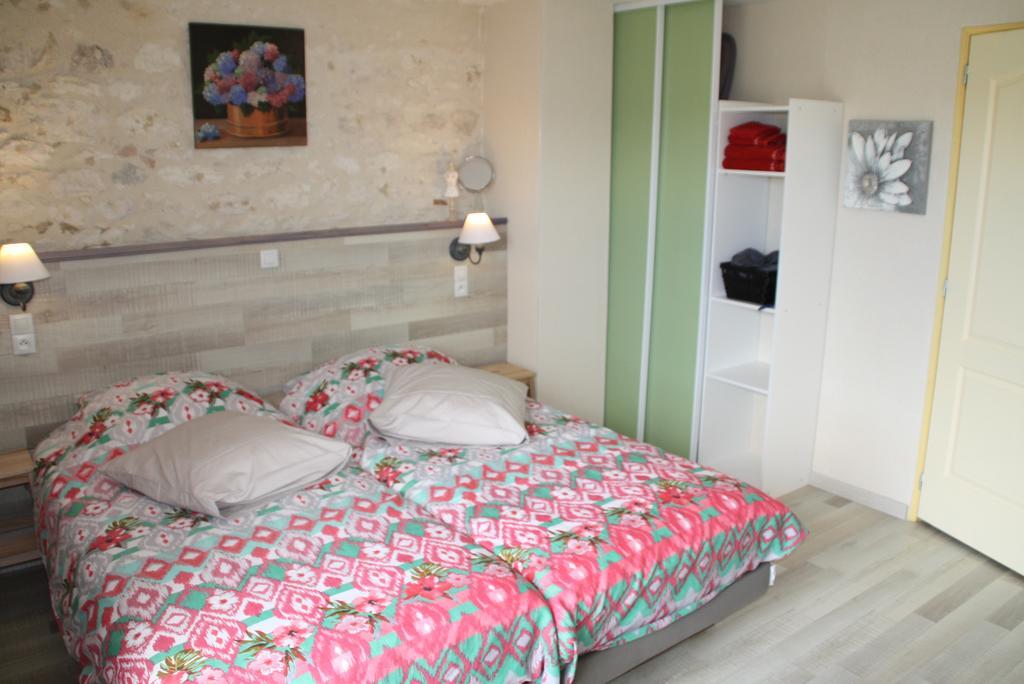 La Perle Du Lot Bed & Breakfast Castelnau-Montratier Dış mekan fotoğraf